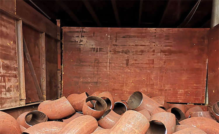 377-6mm螺旋焊管，東莞英德螺旋管，D2700螺旋管，鋼材場(chǎng)丁字焊管加工廠家