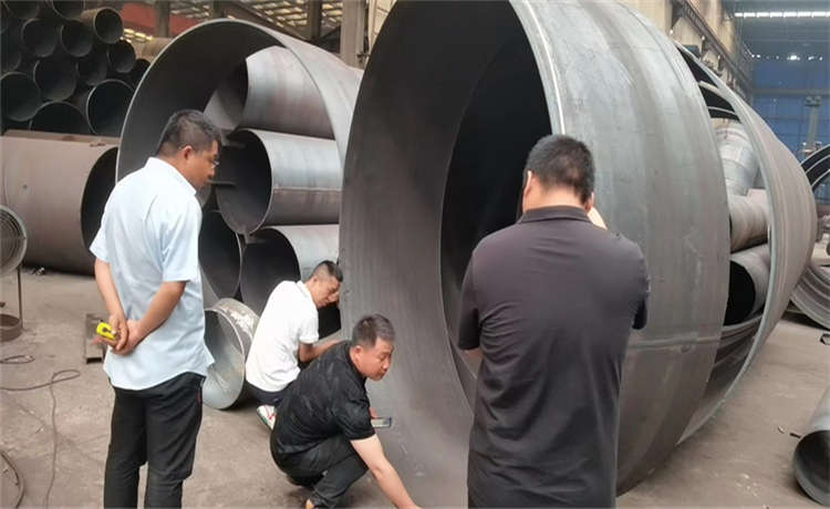 820-12mm螺旋焊管，610鋼立柱，火電廠循環(huán)水鋼管，1024螺旋焊管廠家